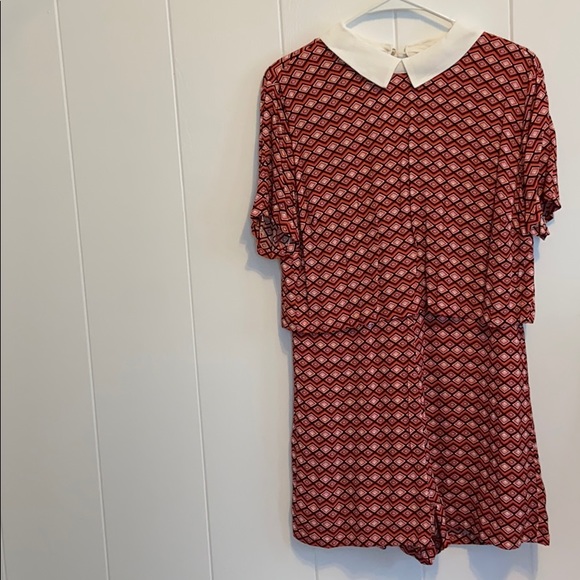 Retro patterned romper!!! - Picture 1 of 6